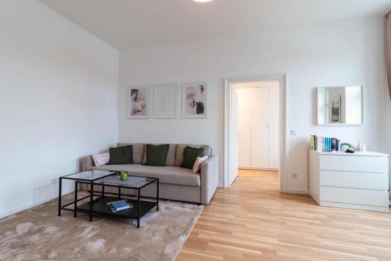 Central Apartment Bécs Kültér fotó